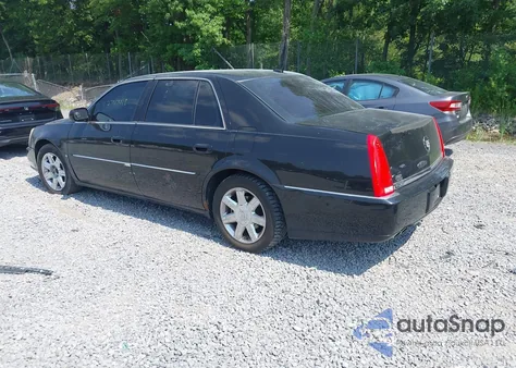 2006 Cadillac Dts Standard z USA, uszkodzony, nr VIN 1G6KD57Y66U217367